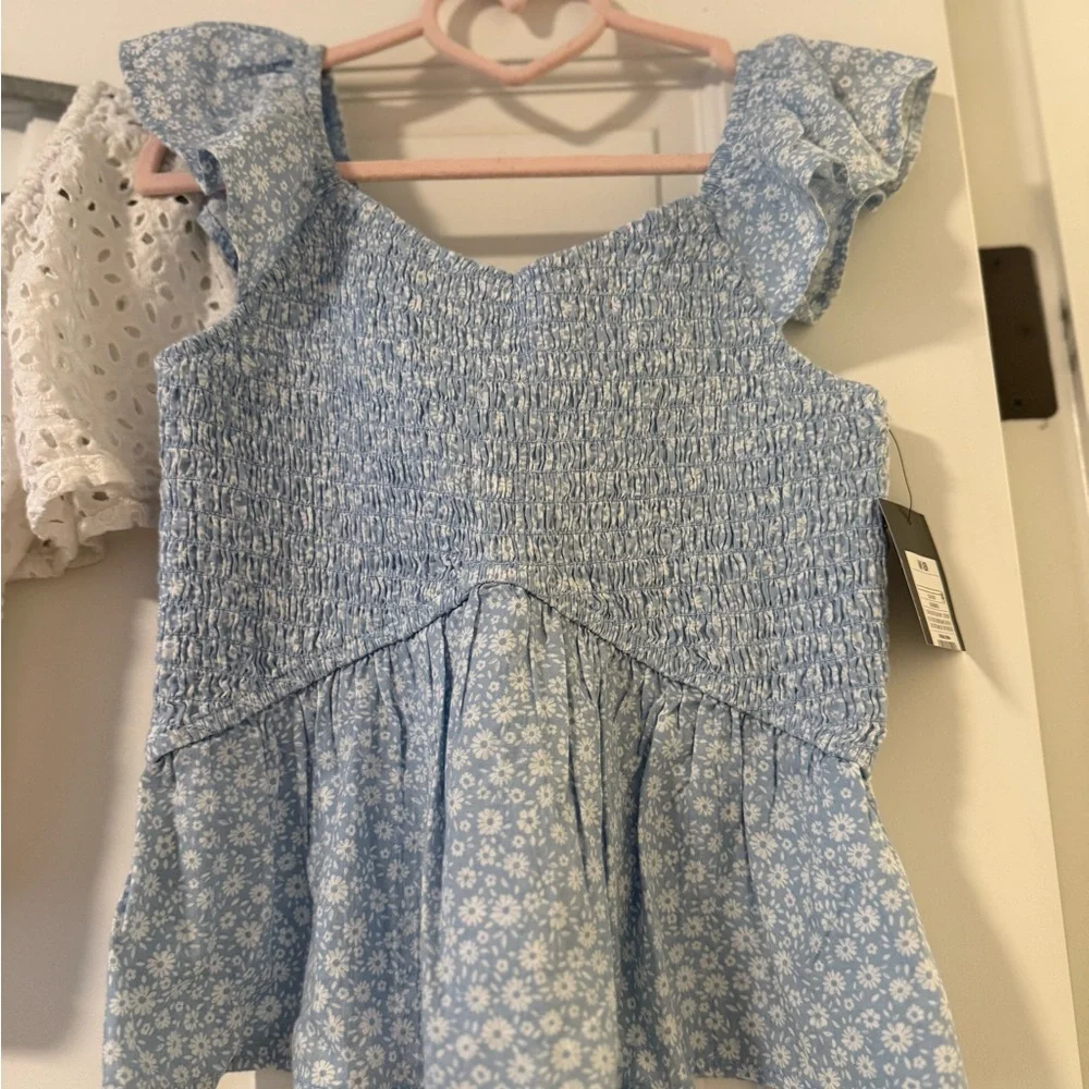 Zara & Art Class Blue Blouse with Flutter Sleeves and Tiered Design - Picture 1 of 8